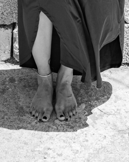 ANKARIA |3mm |ANKLE BRACELET  | Circle of Essence – Minimalist Silver Pendant